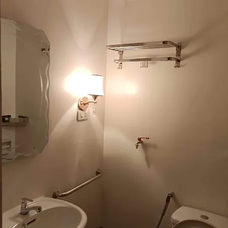 Spring Residences Condotel Near Naia Airport